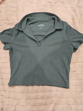 Hollister Ribbed Cropped Polo Top in Teal Green